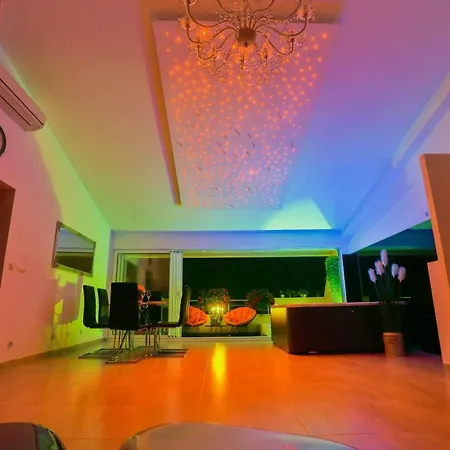 Lux In - Apartman *